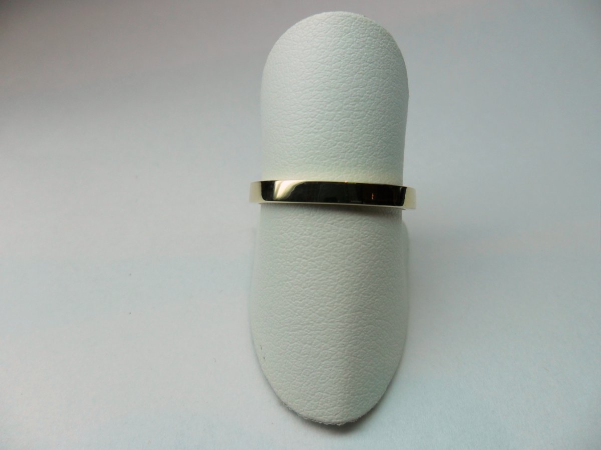 Basis Ring Geelgoud Smal